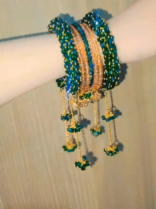 Green & Gold Gajra Set