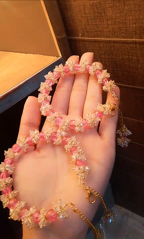 Pink Gajra Set  (2 gajray + 4 choori)
